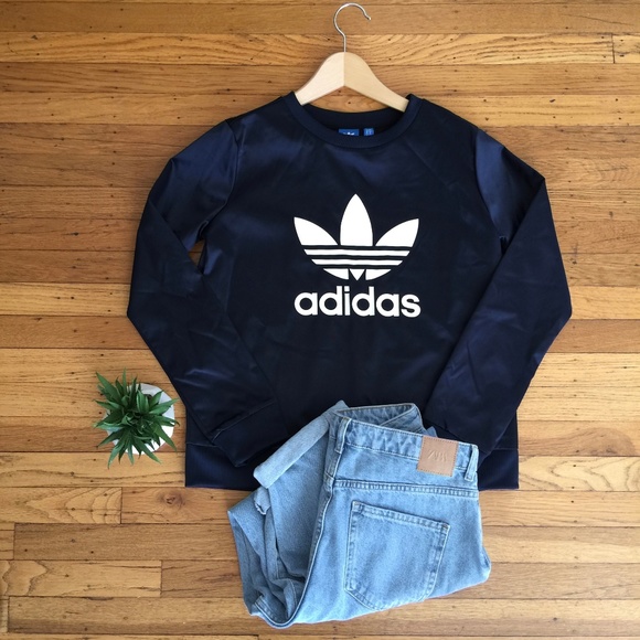 Adidas satin feel crew neck sweatshirt - Picture 1 of 6